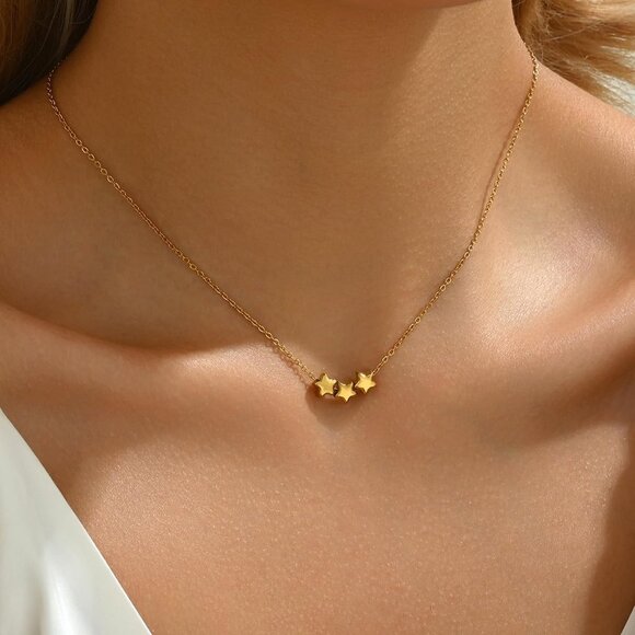 ⚡Gold Necklace for Women 18K Gold Plated Crescent Moon Sun Horse Horn Pendant - Picture 2 of 7